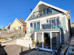 Photo 4- click for photo gallery